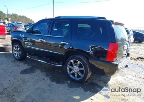 2011 Cadillac Escalade Luxury from USA, damaged, VIN 1GYS3BEF8BR294684